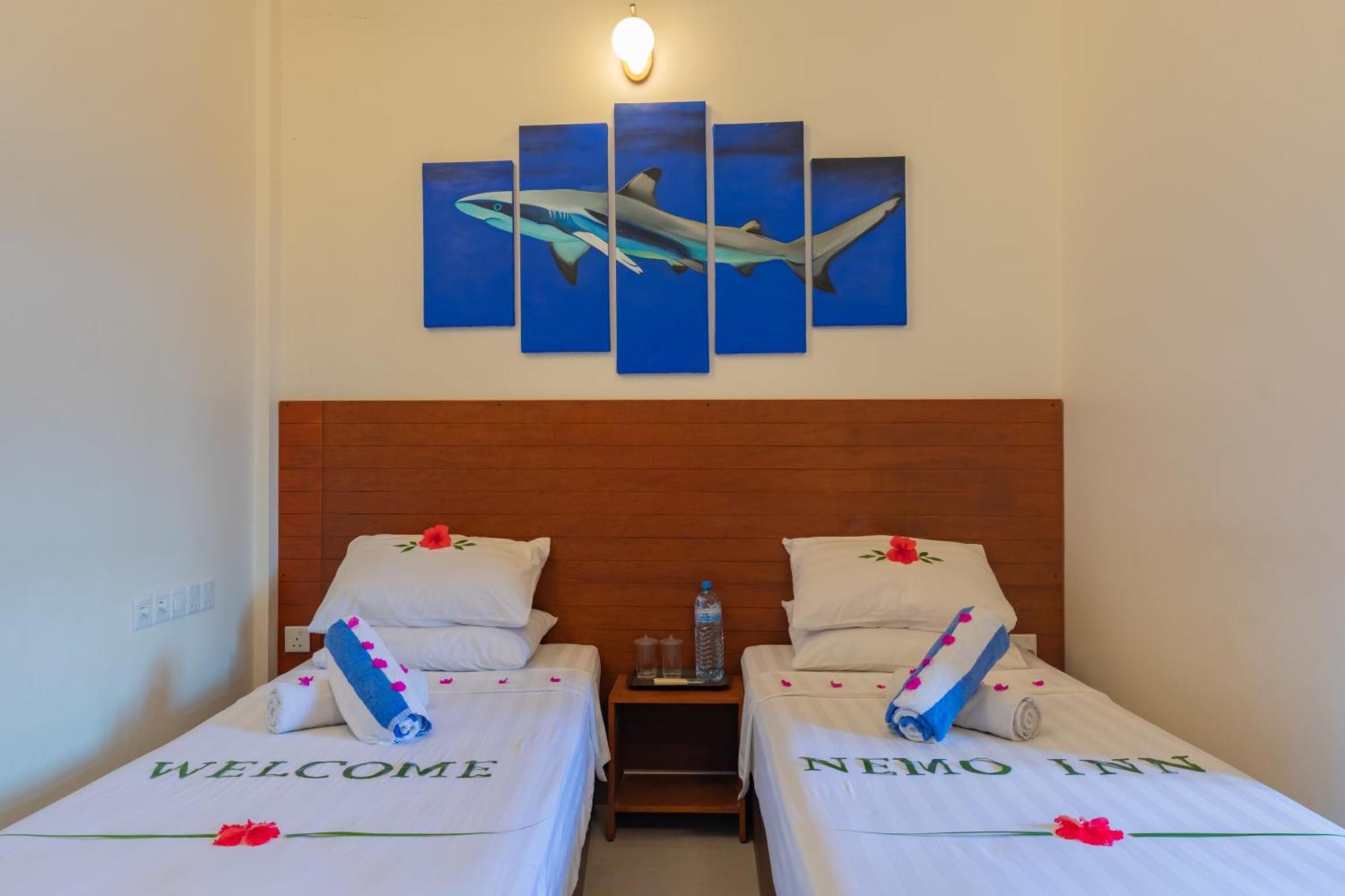Nemo Inn Omadhoo Exterior foto